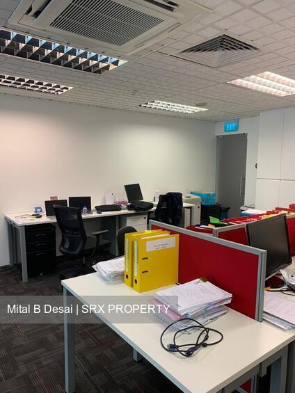 High Street Centre (D6), Office #337261891